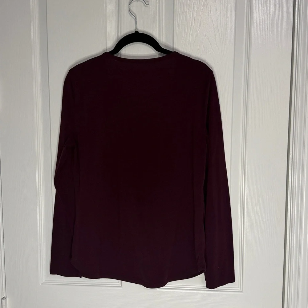 New York & Company Knit Scoop Neck Top Size M Plum - Picture 5 of 5